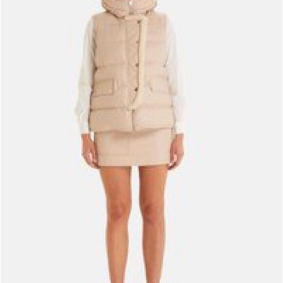 Leather 100% Beige Sleeveless Chic Women’s Furniq Hooded Vest NWT Medium Pocket - Picture 3 of 8